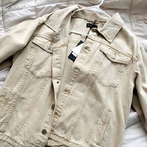 Pretty Little Thing - Beige Denim Jacket